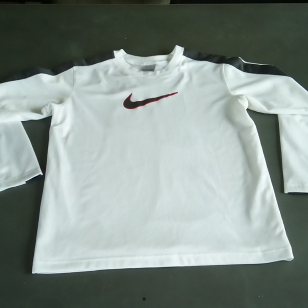 Nike XL long sleeve jersey